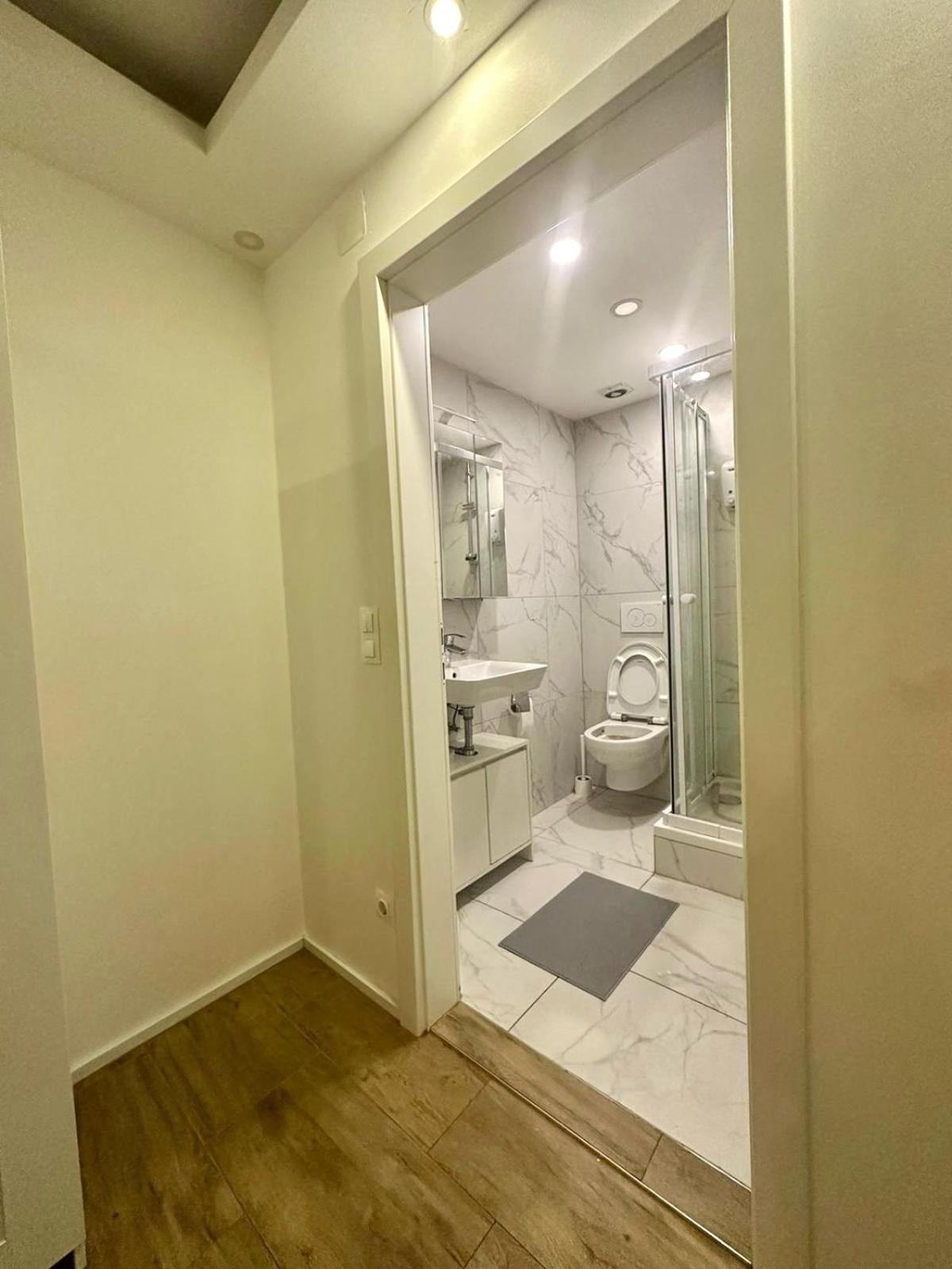 Ar Living Vienna Klosterneuburger Studios المظهر الخارجي الصورة